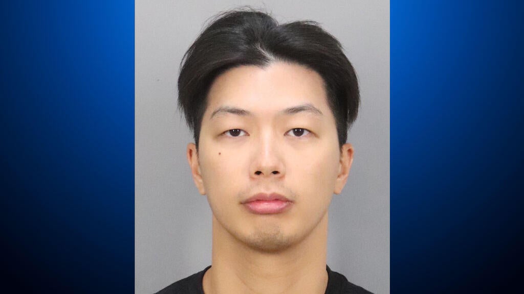 Athletic trainer at San Jose school accused of sexual battery of student — CBS Bay Area (KPIX), Los Gatos Schools news