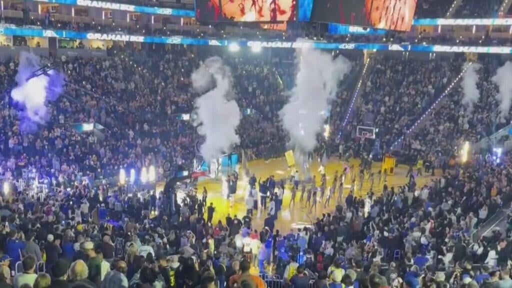 Warriors fans pack Chase Center for home opener with championship hopes — CBS Bay Area (KPIX), Los Gatos Health news