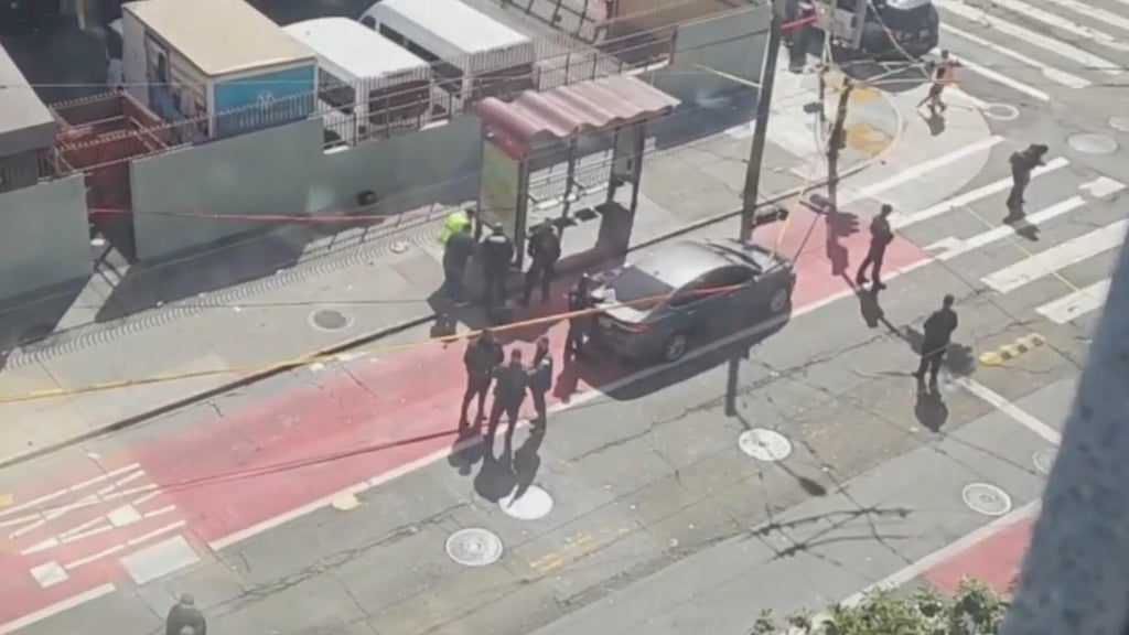 Suspect fleeing San Francisco police dies after crashing scooter, police say โ CBS Bay Area (KPIX), Los Gatos Technology news