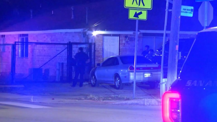 Two arrested after man stabbed, robbed of bicycle on San Antonio’s north side, police say — KENS 5 (San Antonio), Los Gatos Community news