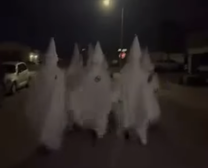 El Paso civil rights leaders, officials condemn youth in KKK robes and demand school action — KTVU FOX 2 Bay Area