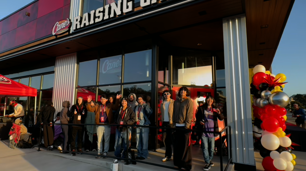 This Bay Area city got its second Raising Cane's in a span of weeks, drawing hundreds for the grand opening — KTVU FOX 2 Bay Area, Los Gatos Dining news